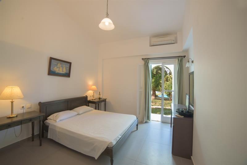 Century Resort Corfu Ахарави Екстериор снимка