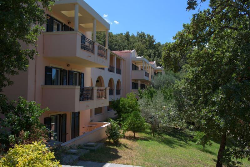 Century Resort Corfu Ахарави Екстериор снимка